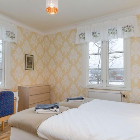 Malmgardens Vandrarhem B&B Стренґнес Екстер'єр фото