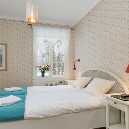 Malmgardens Vandrarhem B&B Стренґнес Екстер'єр фото